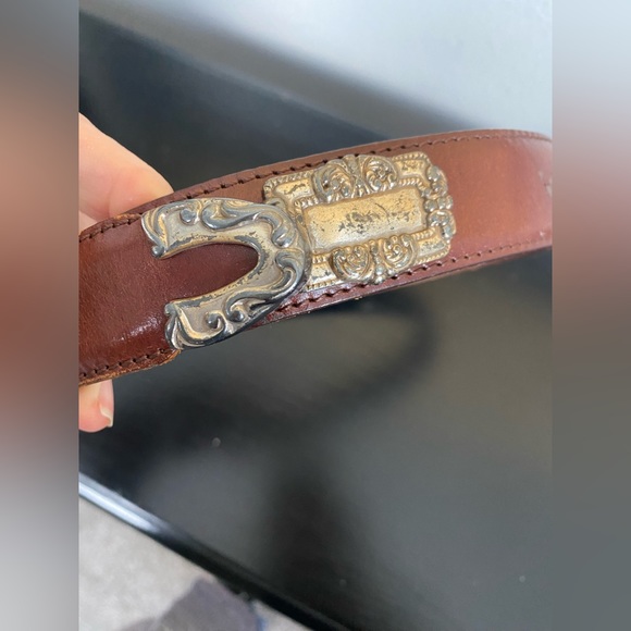 Vtg 90s FOSSIL Sz M Womens Brown Leather Western Belt Silver Concho Buckle Read - Picture 7 of 8